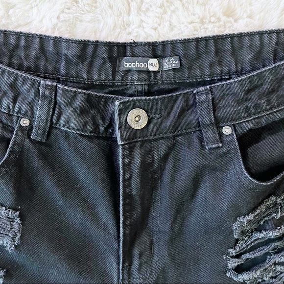 BooHoo Blue Denim Shorts | Size 10 | Excellent Condition | Distressed Black - Picture 3 of 7